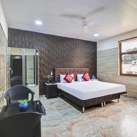Hotel Singh Palace Delhi  Exterior foto