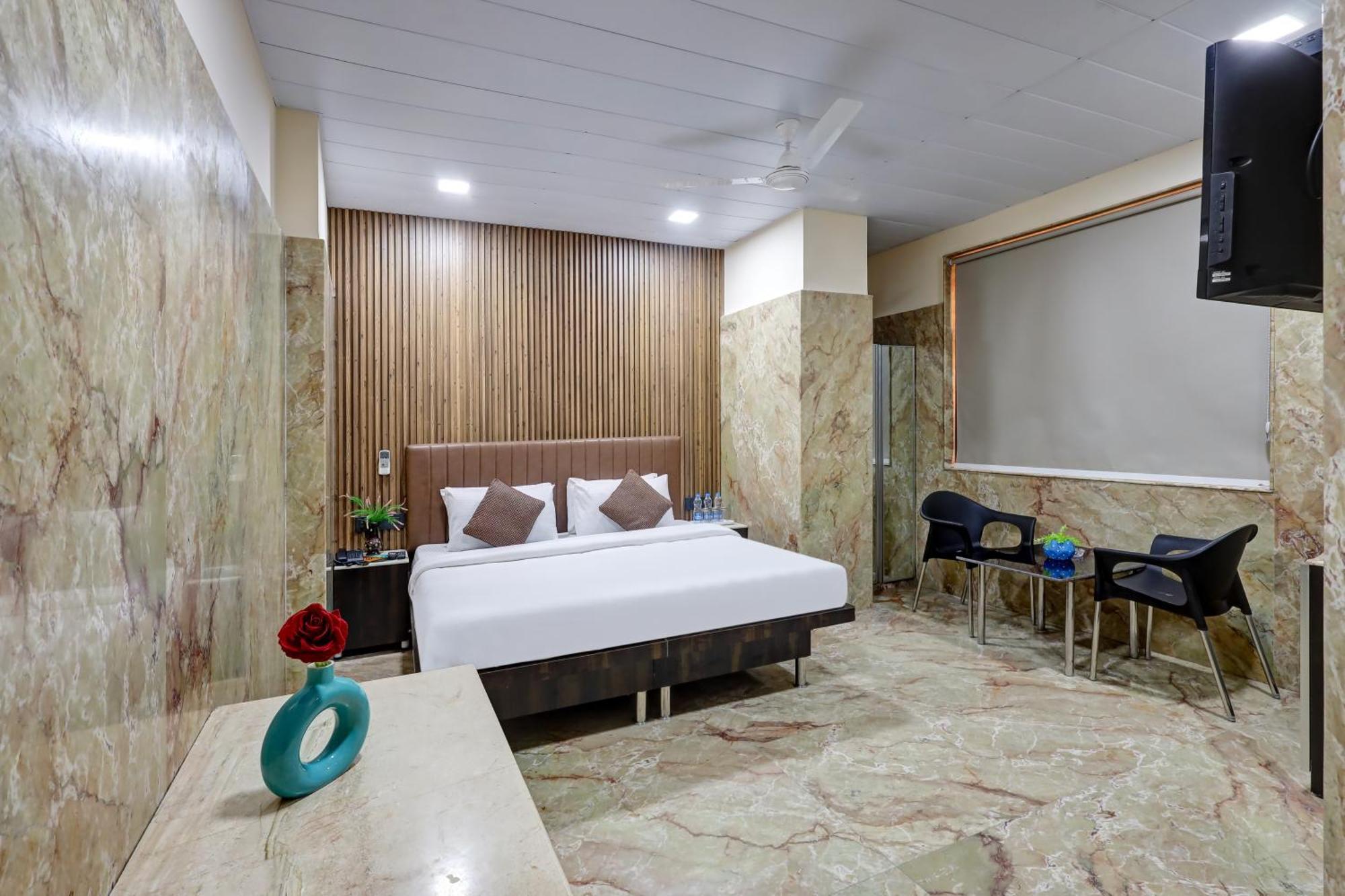 Hotel Singh Palace Delhi  Exterior foto