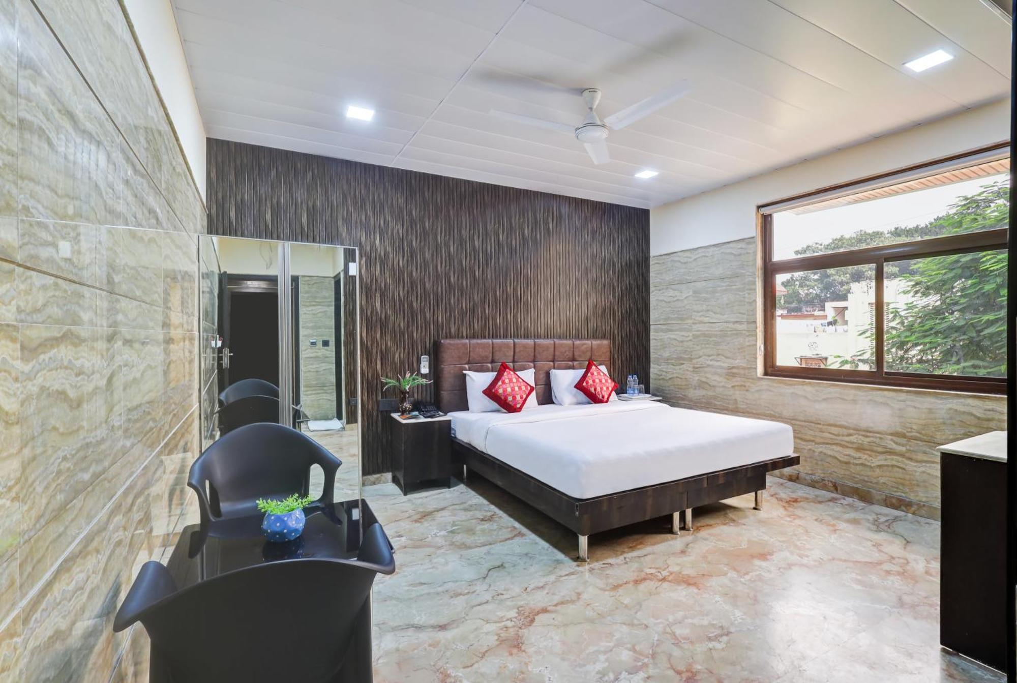 Hotel Singh Palace Delhi  Exterior foto